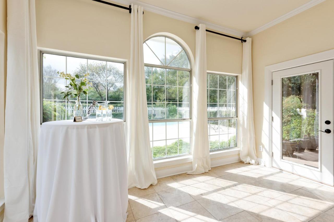 The Plantation House Boutique Inn Pflugerville Eksteriør bilde